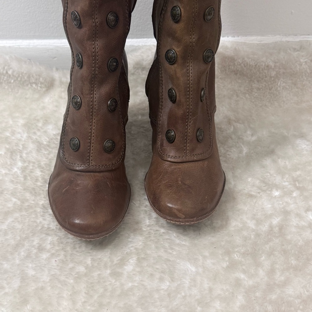 Frye Adrienne Button Boots Rustic Brown Tall Leather Vintage Victorian Sz 10M - Picture 4 of 14